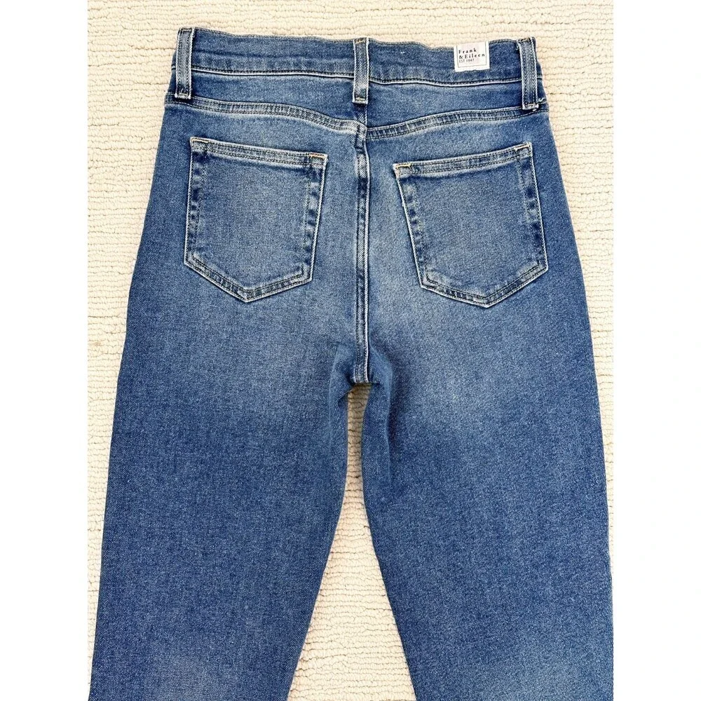 FRANK & EILEEN Cork Everyday Denim Women’s 25 Blue Straight Leg Jeans Style D601